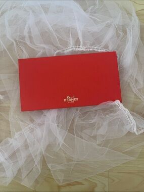Hermes Red Logo Box